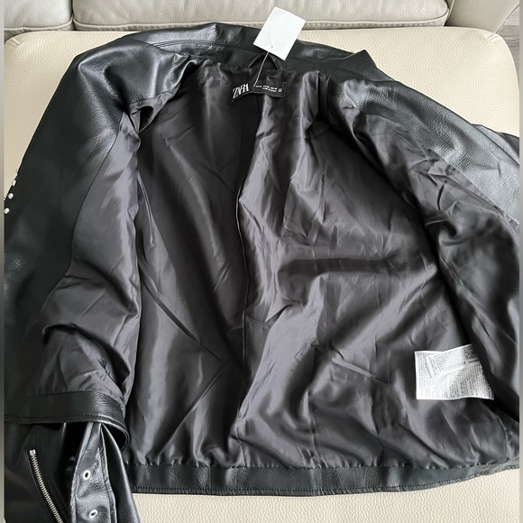 Zara Women’s Faux Leather Biker Jacket - Size XL - Picture 7 of 10
